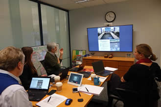 CAO staff respond to questions during the Ghana video conference, Washington, D.C., December 2017 (Photo: CAO). 